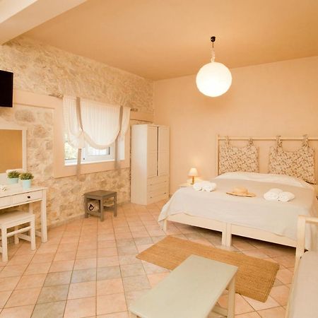 Paloma Luxury Studios Panormos  Buitenkant foto
